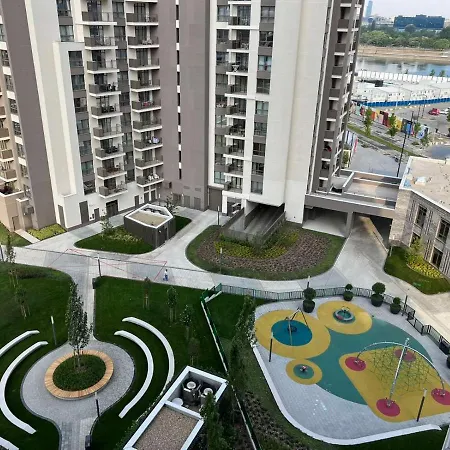Aurora Apartment